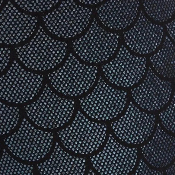 Torrid Full Length Signature Waist Foil Legging Mermaid Foil Stretchy Comfort - Picture 4 of 9